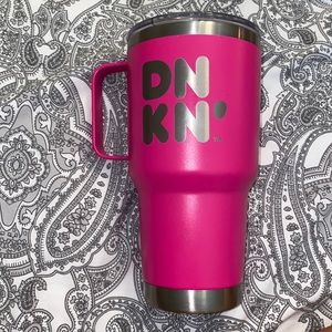 Dunkin’ Donuts cup